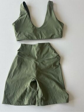 Crop Shop Boutique bra and shorts set